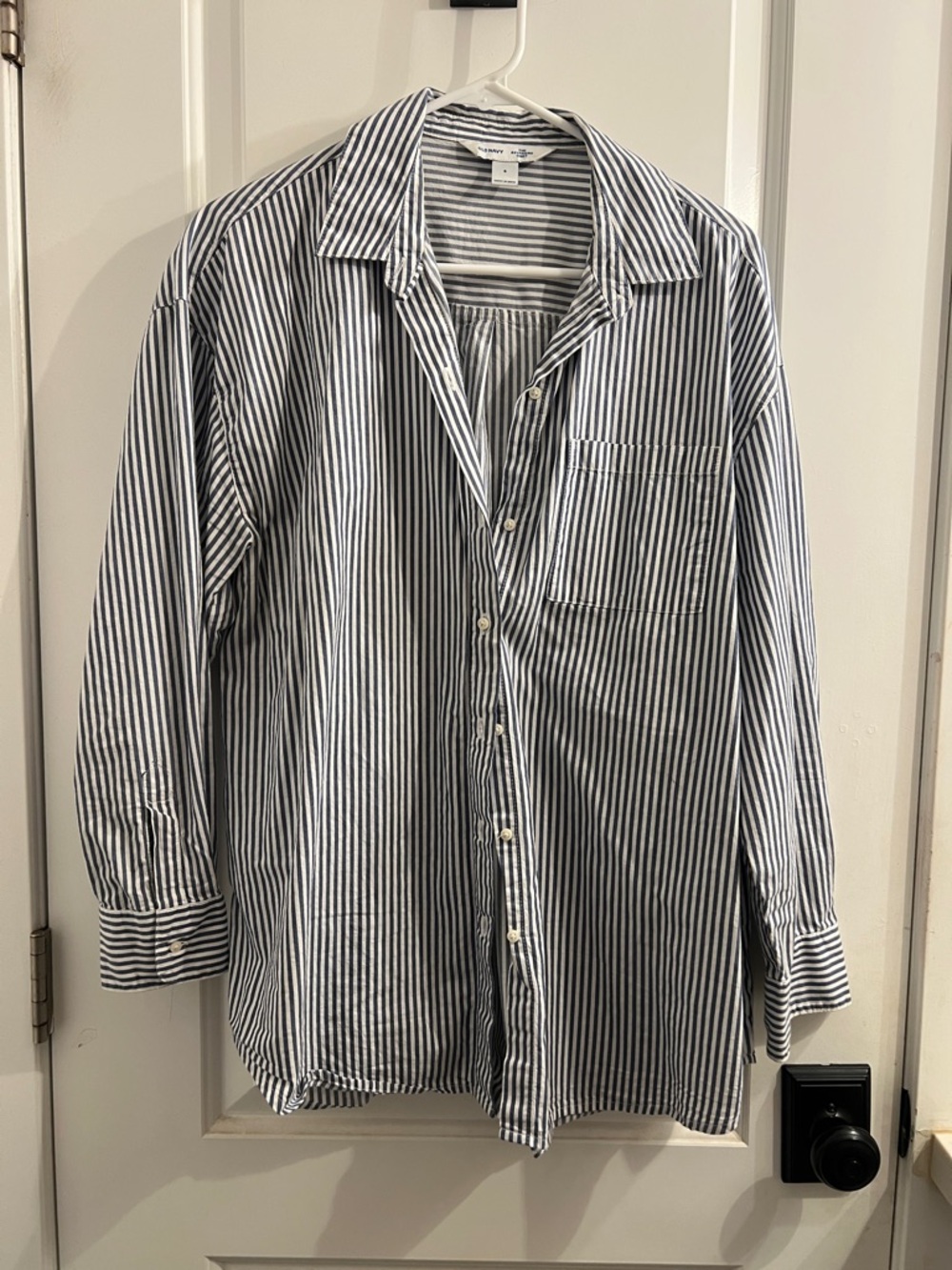 Old Navy Navy & White Vertical Stripe Button-Down BOYFRIEND FIT shirt